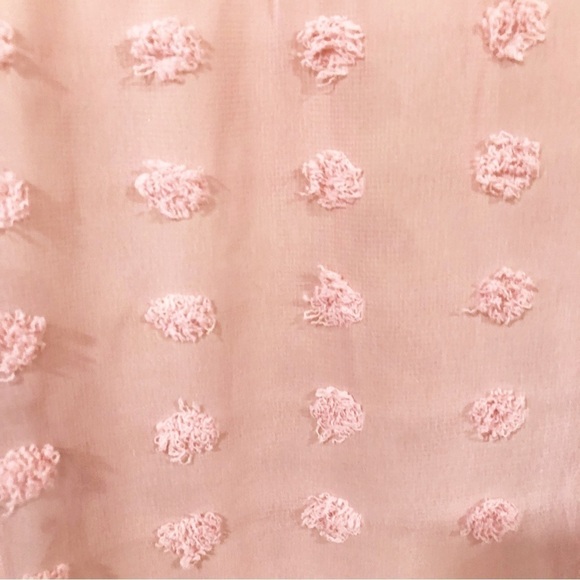 Asos Women’s Textured Pink Button Down Top - Picture 8 of 9